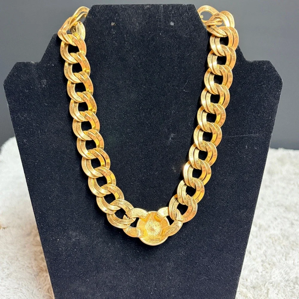 Lot of 3 Vintage Monet Vintage Gold‎ Tone Signed Necklaces 80's-90's Art Deco
